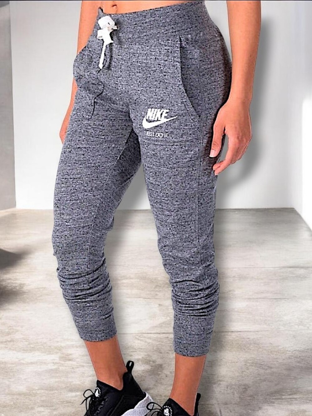 Nike Women's Gray Sportswear Vintage Pants w/ White Nike Logo & Side Pockets L - Picture 2 of 10